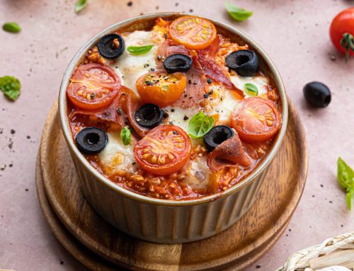 Pizzabowl met parmaham, tomaat en olijven
