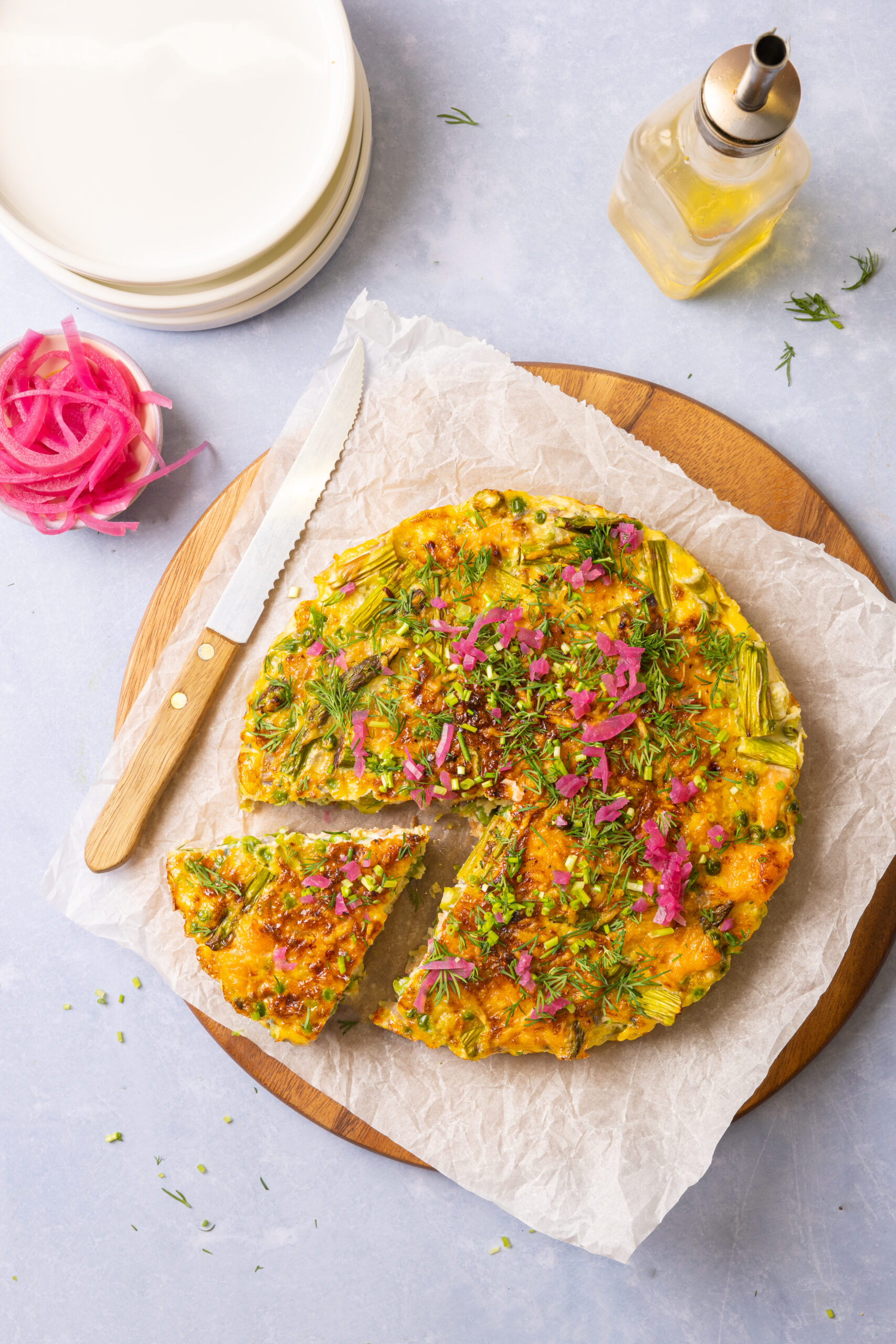 Frittata met gerookte zalm en groene asperges